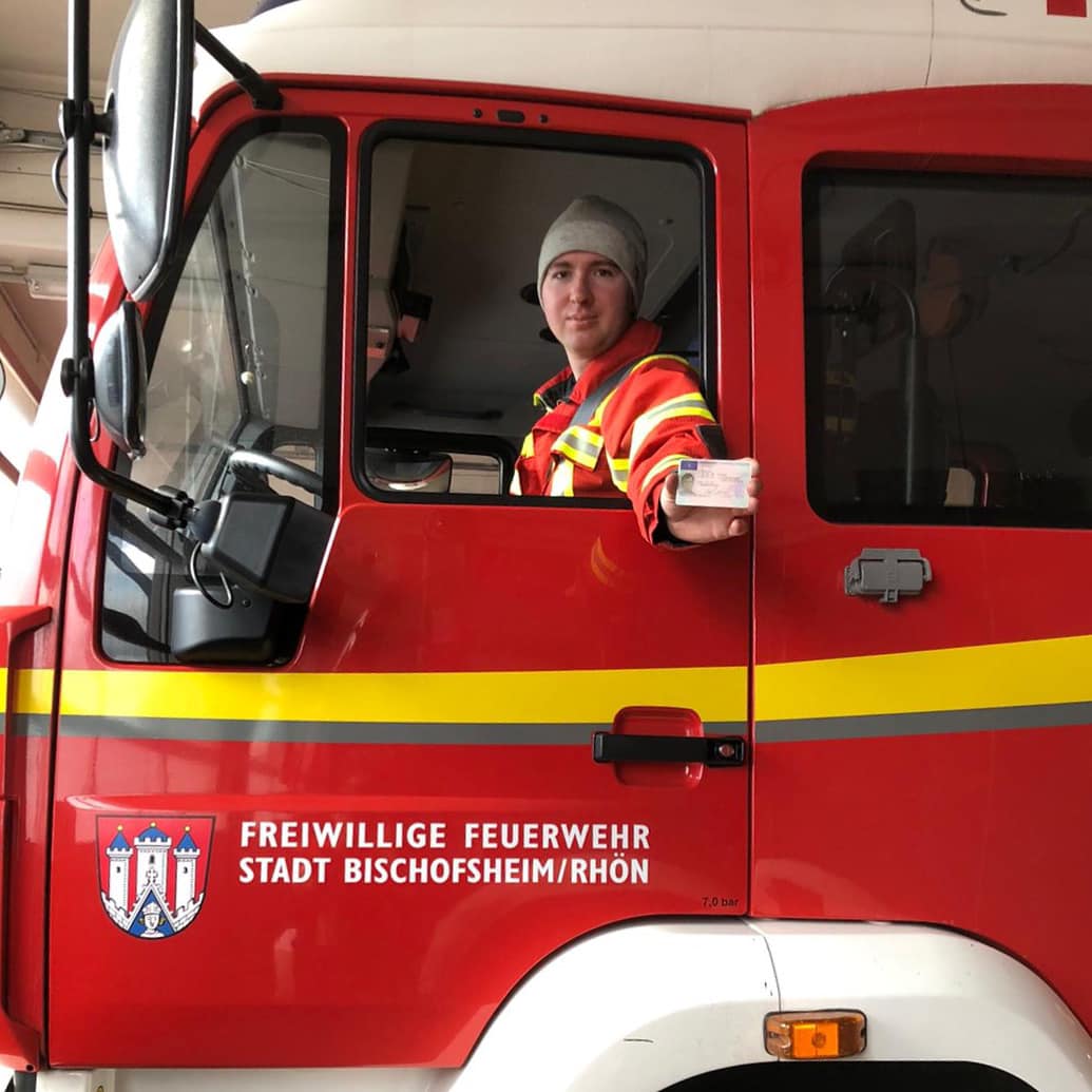 Gewappnet für die Einsatzfahrt - Freiwillige Feuerwehr Bischofsheim i.d.Rhön